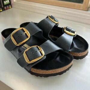 Arizona big buckle Birkenstocks
